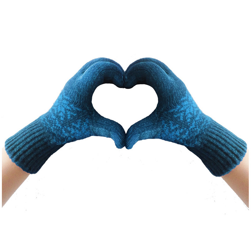 Handschuhe, Schals und Stirnbänder