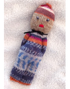 Handgestrickte Kuschelpuppe