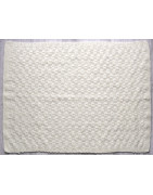 Handgestrickte Kinderwagen-Decke mit passendem Mützchen