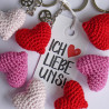 Schlüsselanhänger, gehäkeltes Herz, Handarbeit, DIY, Geschenk, Muttertag, Valentintstag