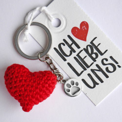 Schlüsselanhänger, gehäkeltes Herz, Handarbeit, DIY, Geschenk, Muttertag, Valentintstag